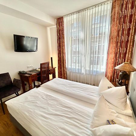 Hotel Elefant Schwerin  Dış mekan fotoğraf