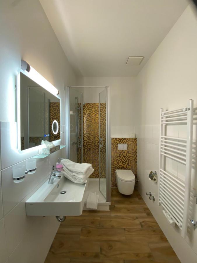 Hotel Elefant Schwerin  Dış mekan fotoğraf