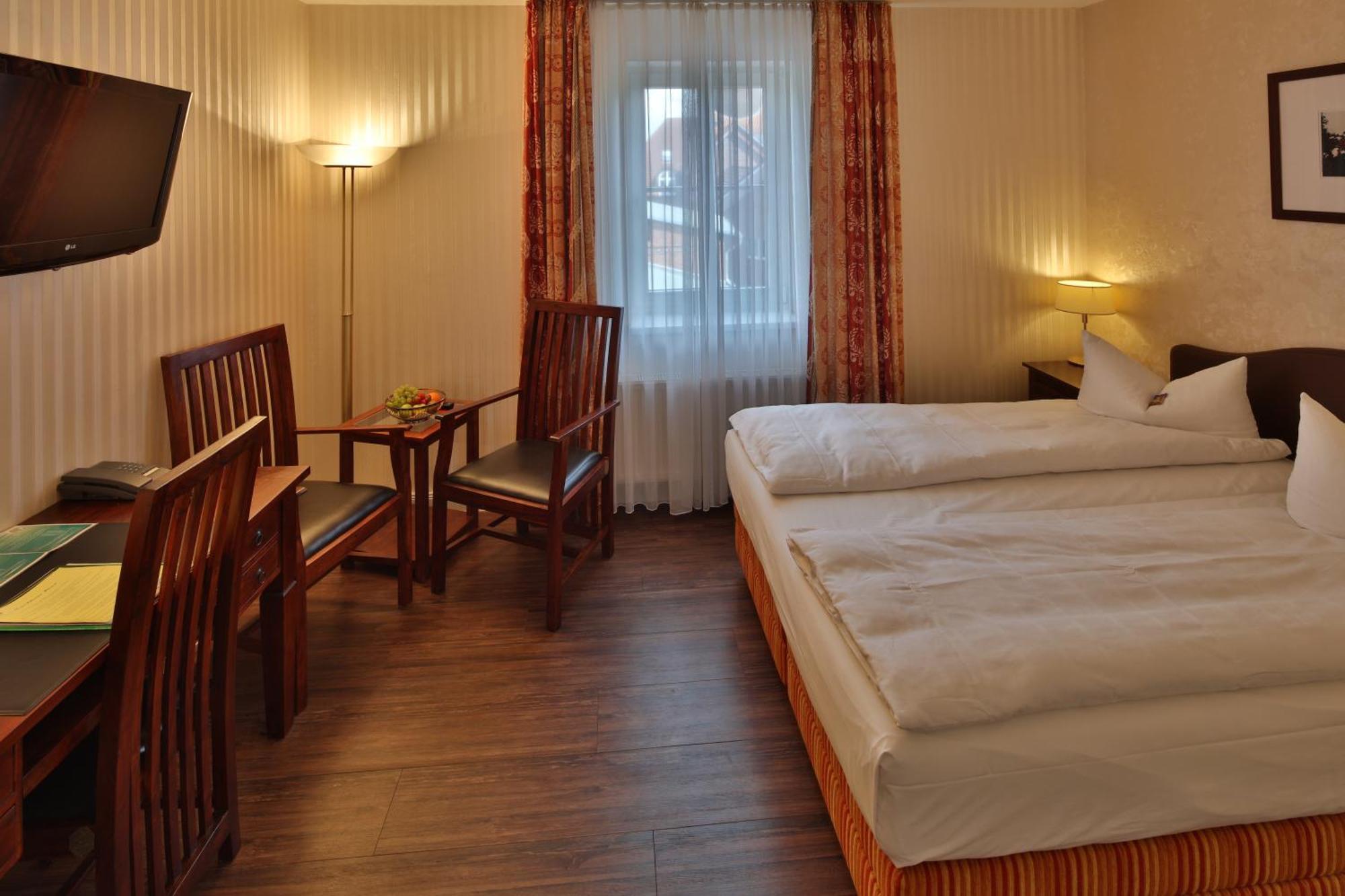 Hotel Elefant Schwerin  Oda fotoğraf
