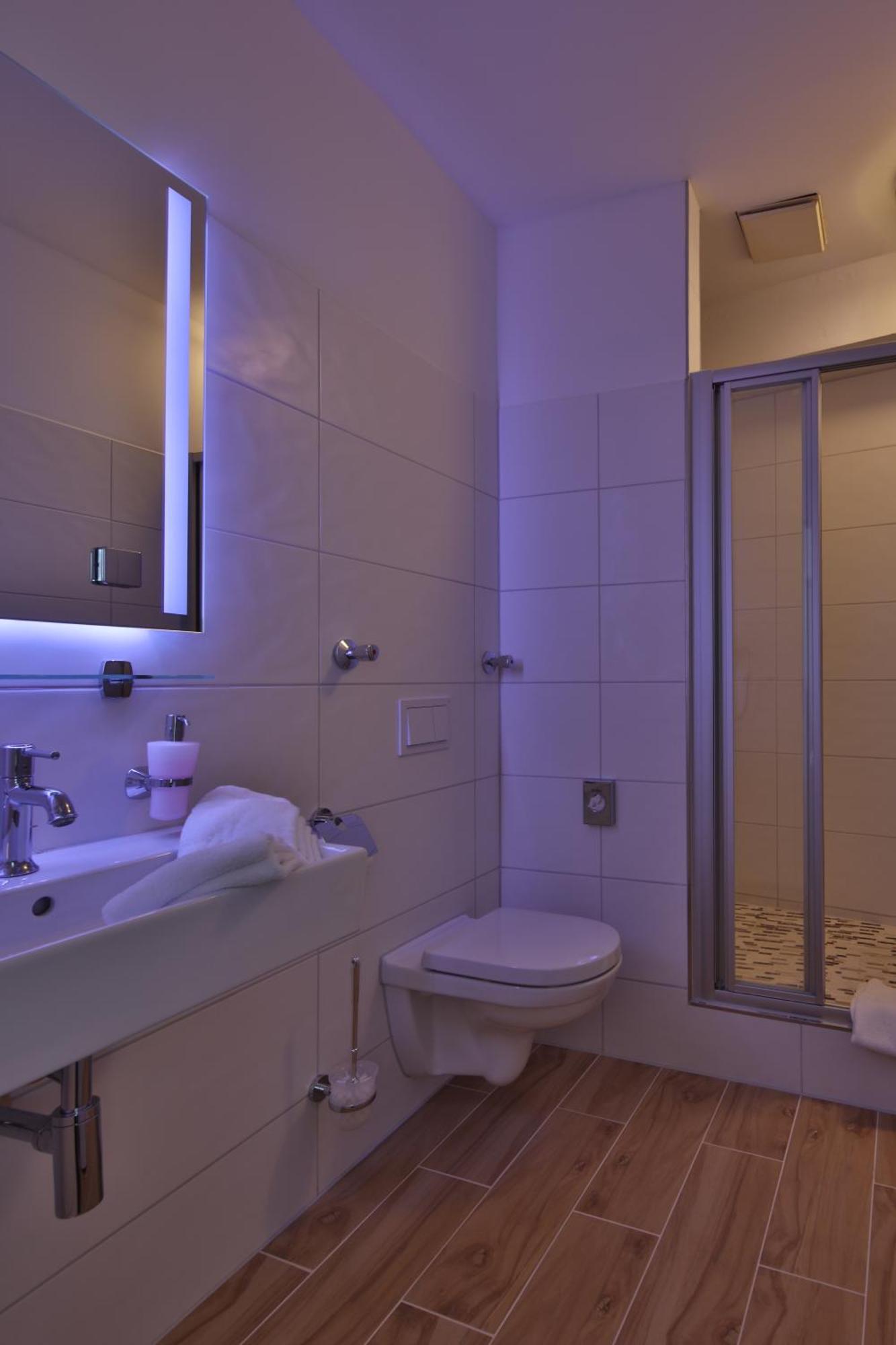 Hotel Elefant Schwerin  Oda fotoğraf