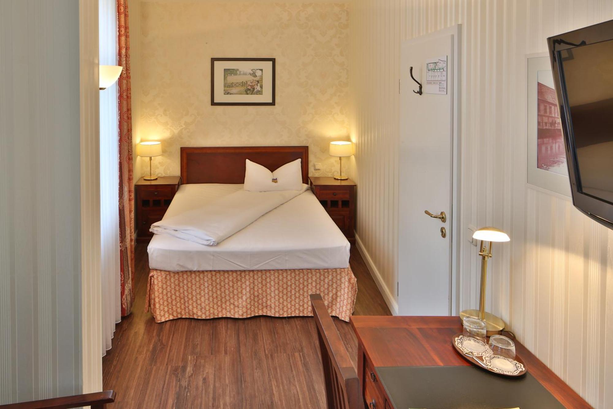 Hotel Elefant Schwerin  Oda fotoğraf