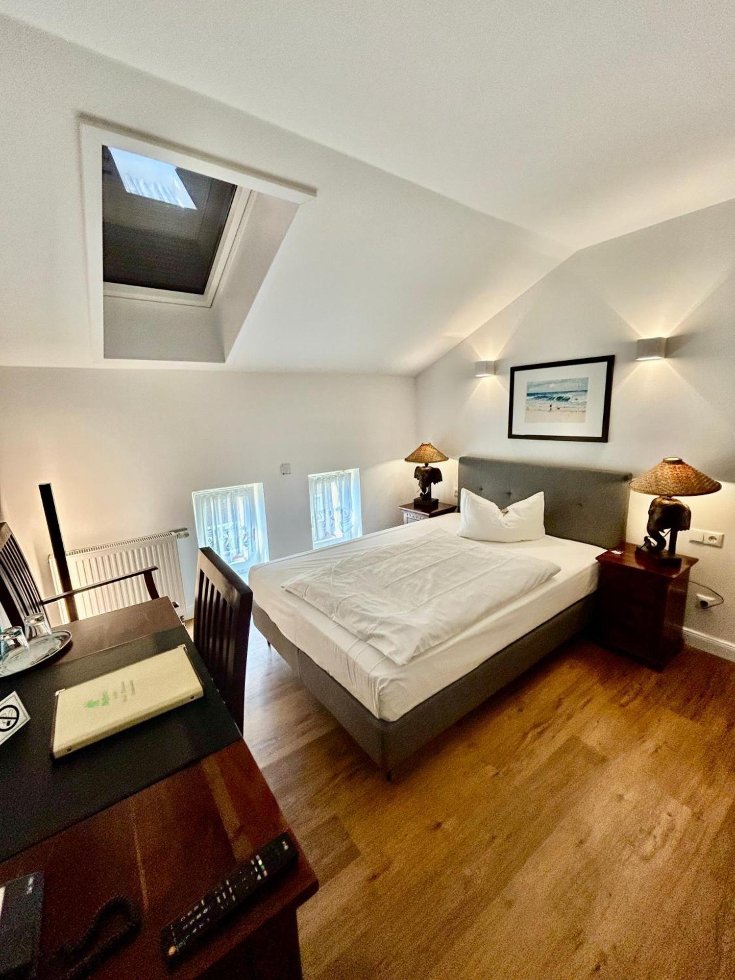 Hotel Elefant Schwerin  Dış mekan fotoğraf