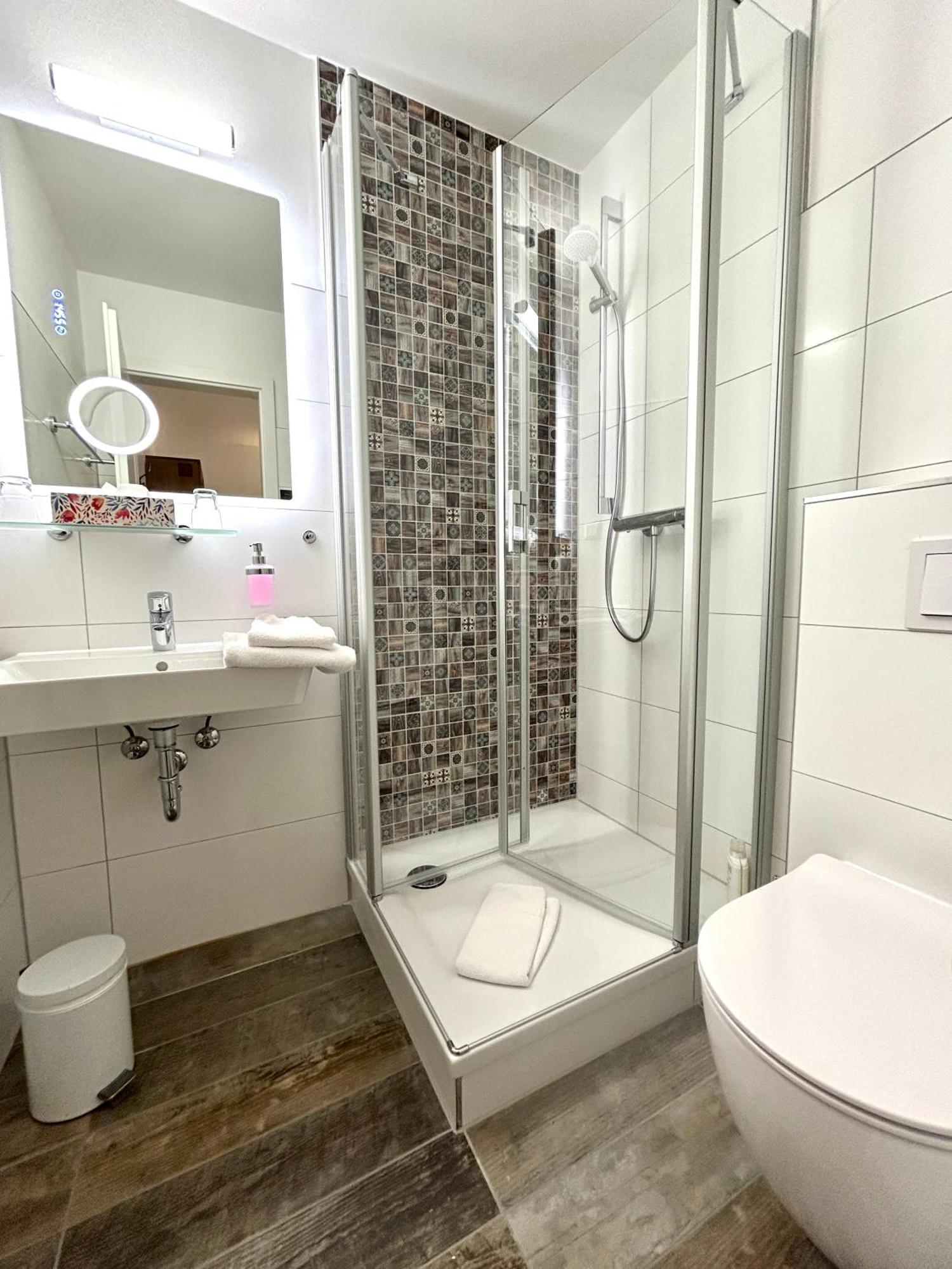 Hotel Elefant Schwerin  Dış mekan fotoğraf